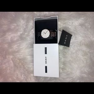 DKNY WATCH